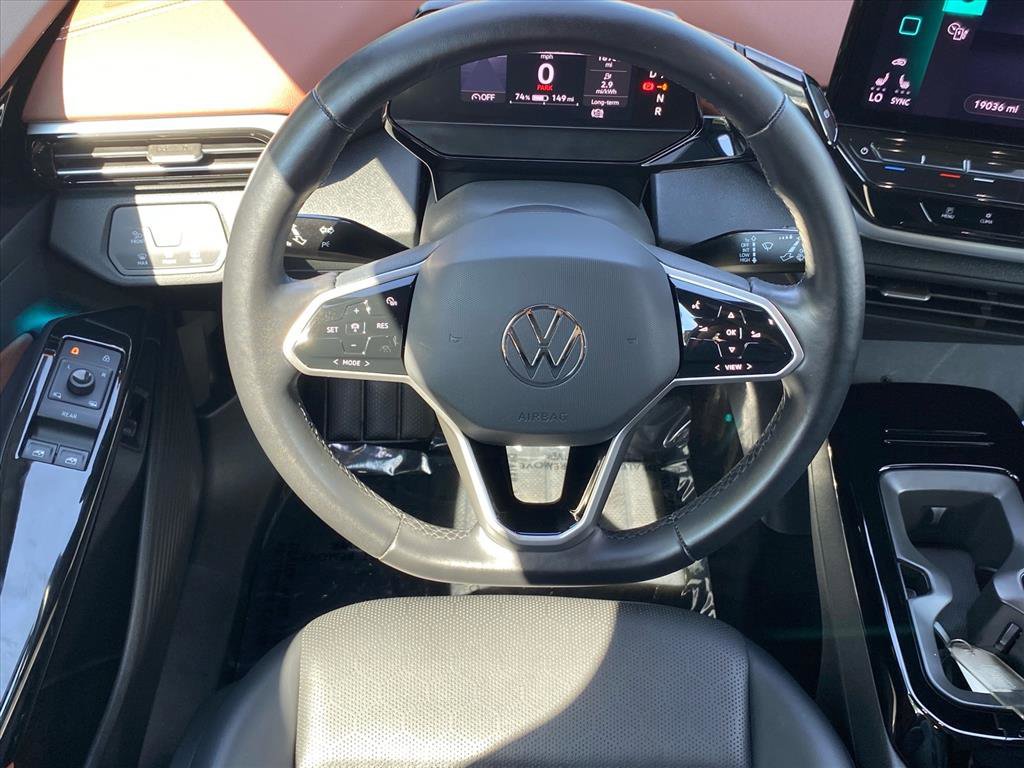 Certified 2022 Volkswagen ID.4 Pro S w/ Gradient Package AWD/4WD image 6