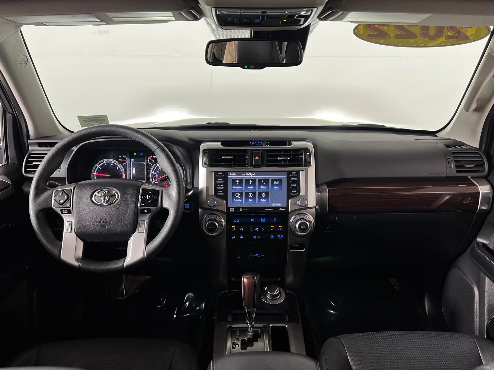 Used 2022 Toyota 4Runner Limited AWD/4WD image 28