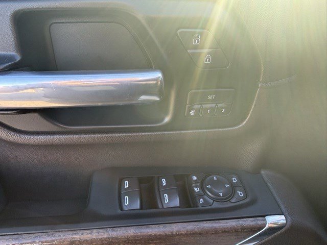 Used 2021 GMC Sierra 2500 Denali w/ Denali Ultimate Package image 14