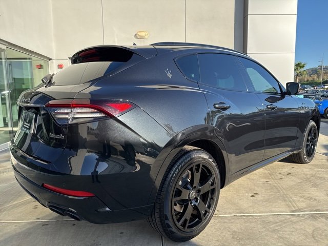 Certified 2022 Maserati Levante GT image 8