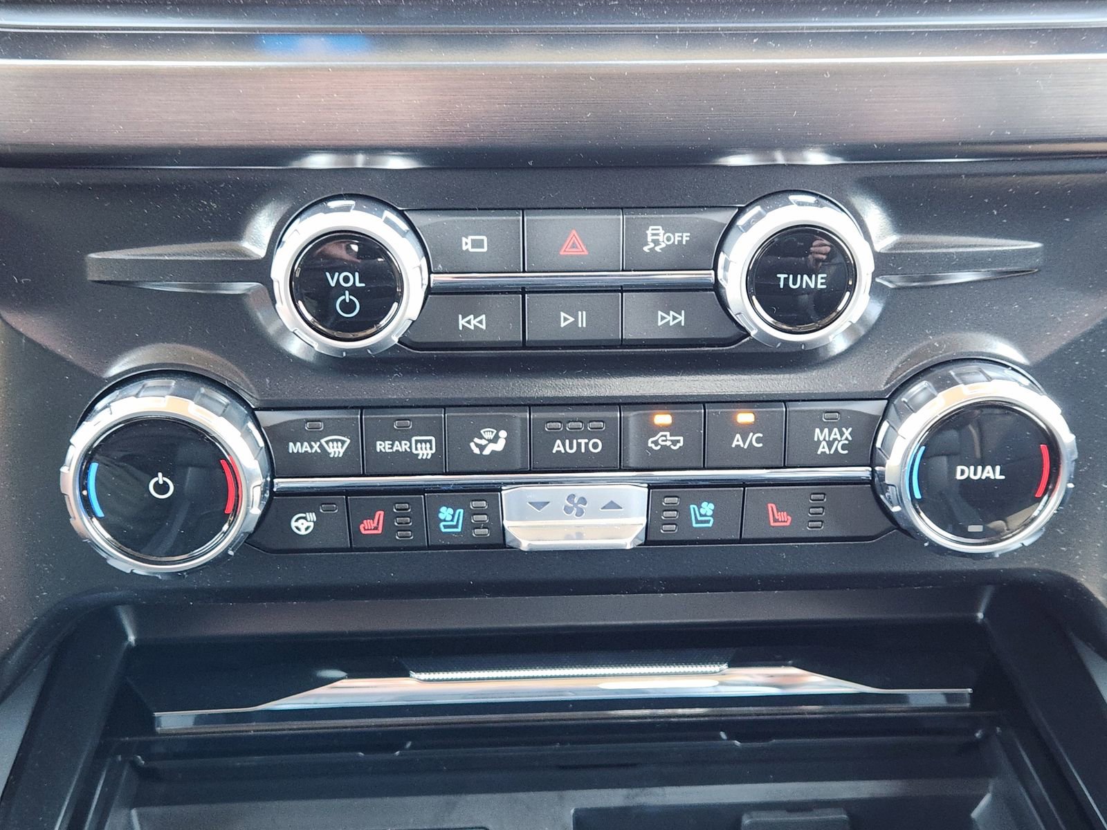 New 2026 Ford F250 Lariat w/ Lariat Ultimate Package image 18