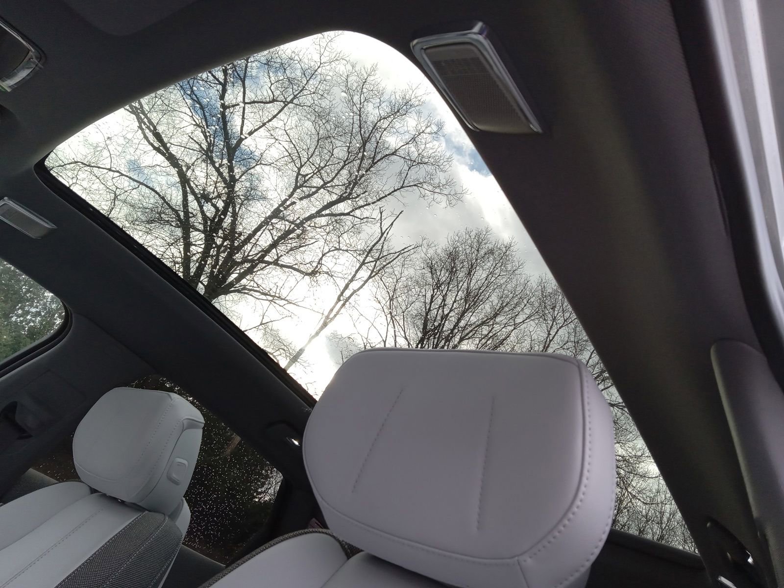 New 2026 Cadillac Optiq Sport 1 image 12