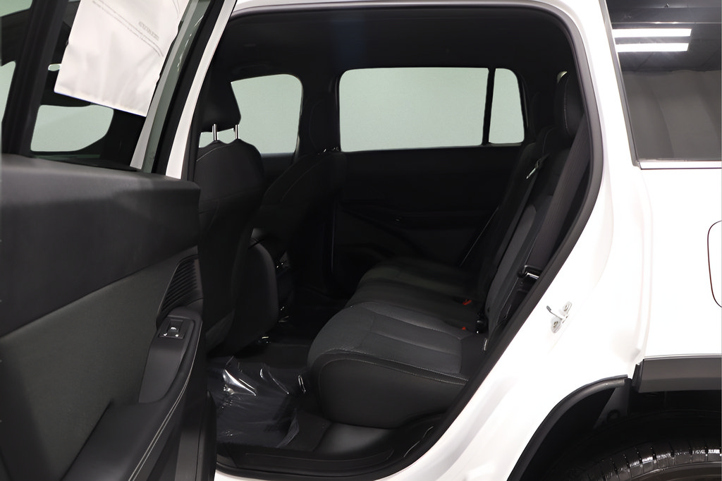 New 2026 Jeep Cherokee Laredo AWD/4WD image 13