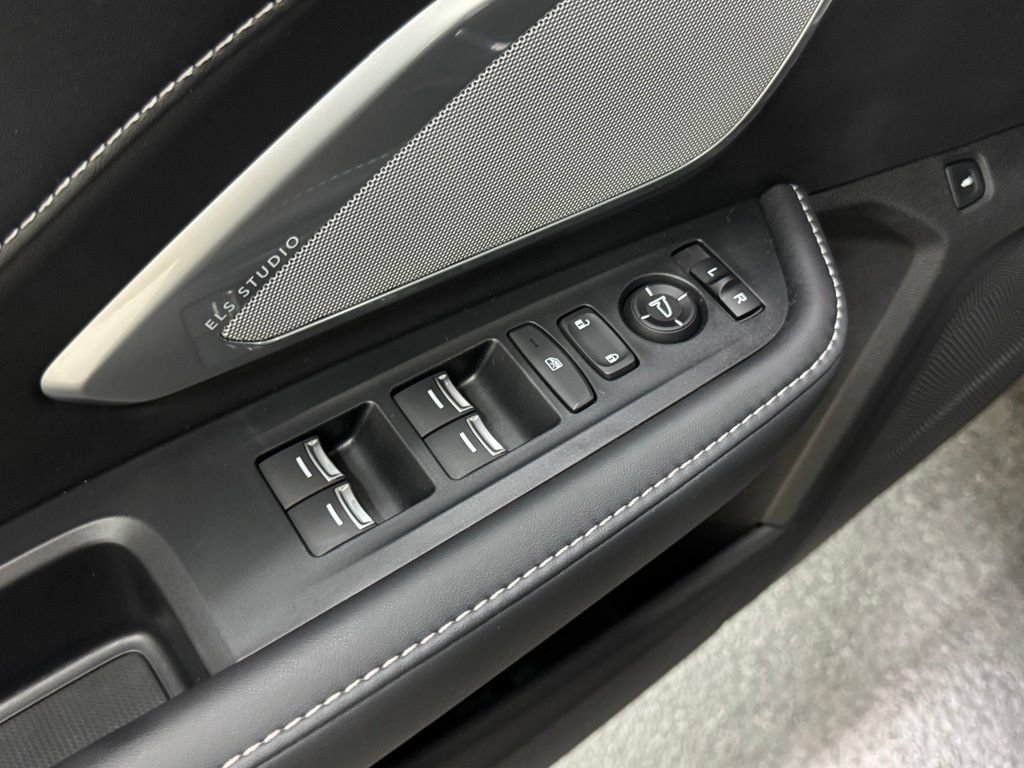 Used 2024 Acura RDX w/ Technology Package AWD/4WD image 13
