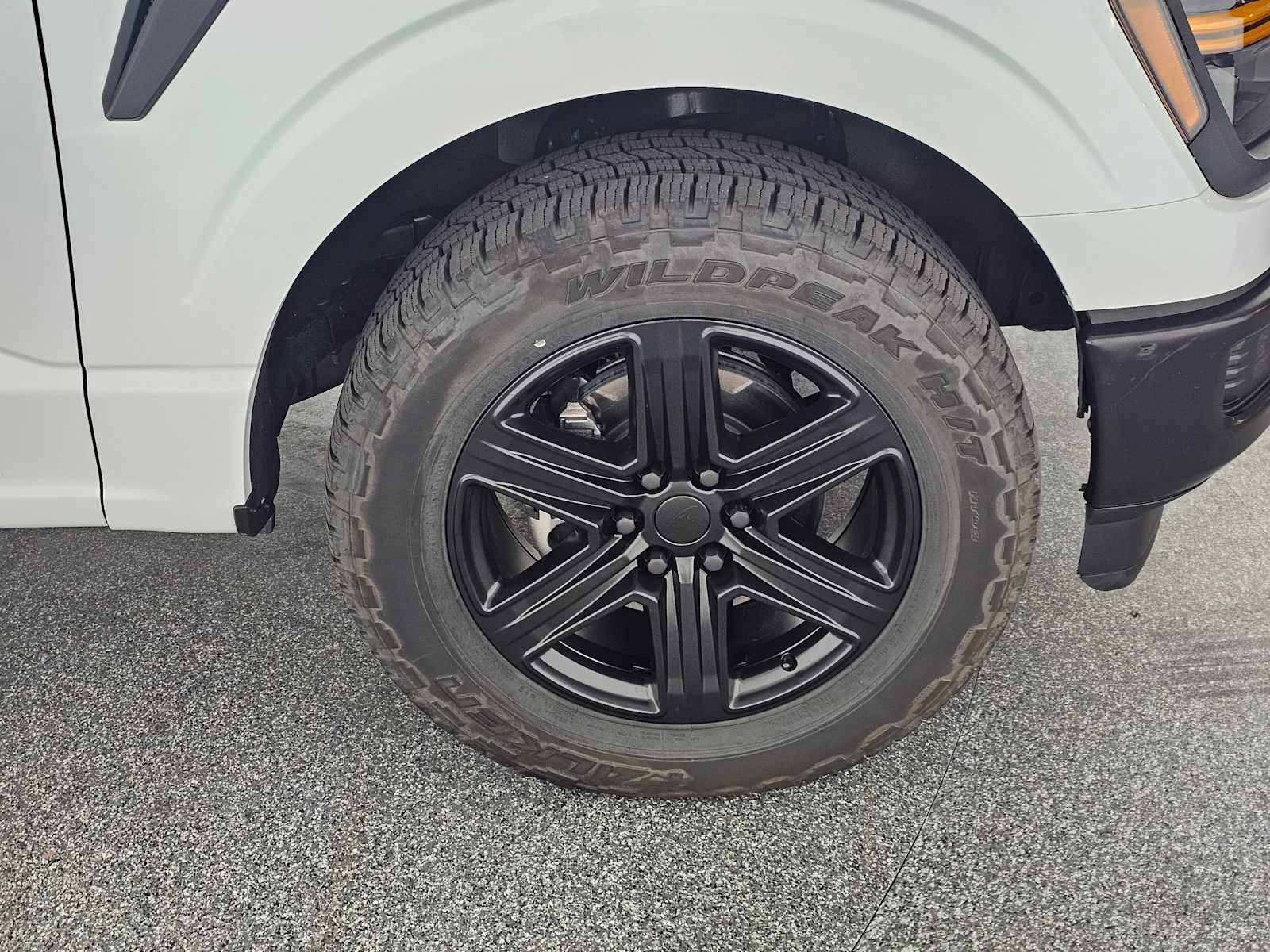 Used 2024 Ford F150 XL image 9