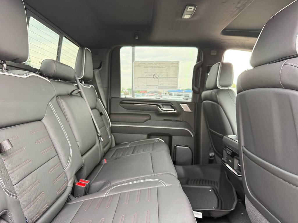 New 2026 GMC Sierra 2500 AT4X w/ LPO, Black Badging Package AWD/4WD image 40