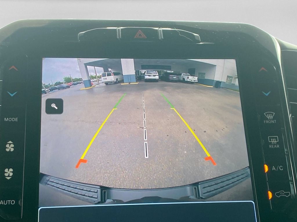 Used 2023 RAM 1500 Big Horn AWD/4WD image 15
