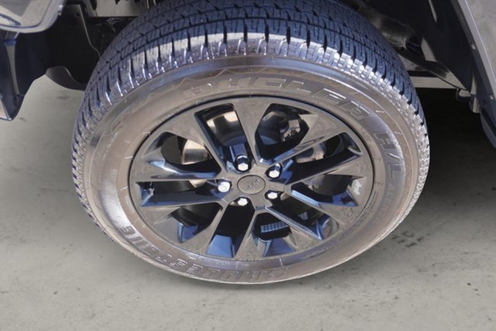 Used 2023 Jeep Gladiator Overland AWD/4WD image 10