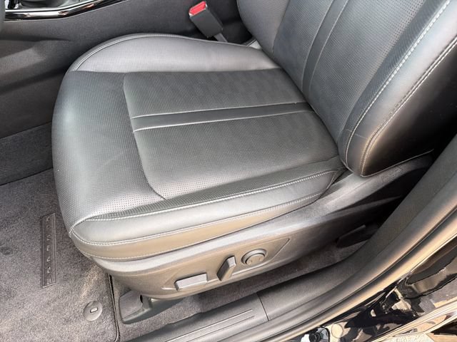 Certified 2025 Kia Sorento SX FWD image 21
