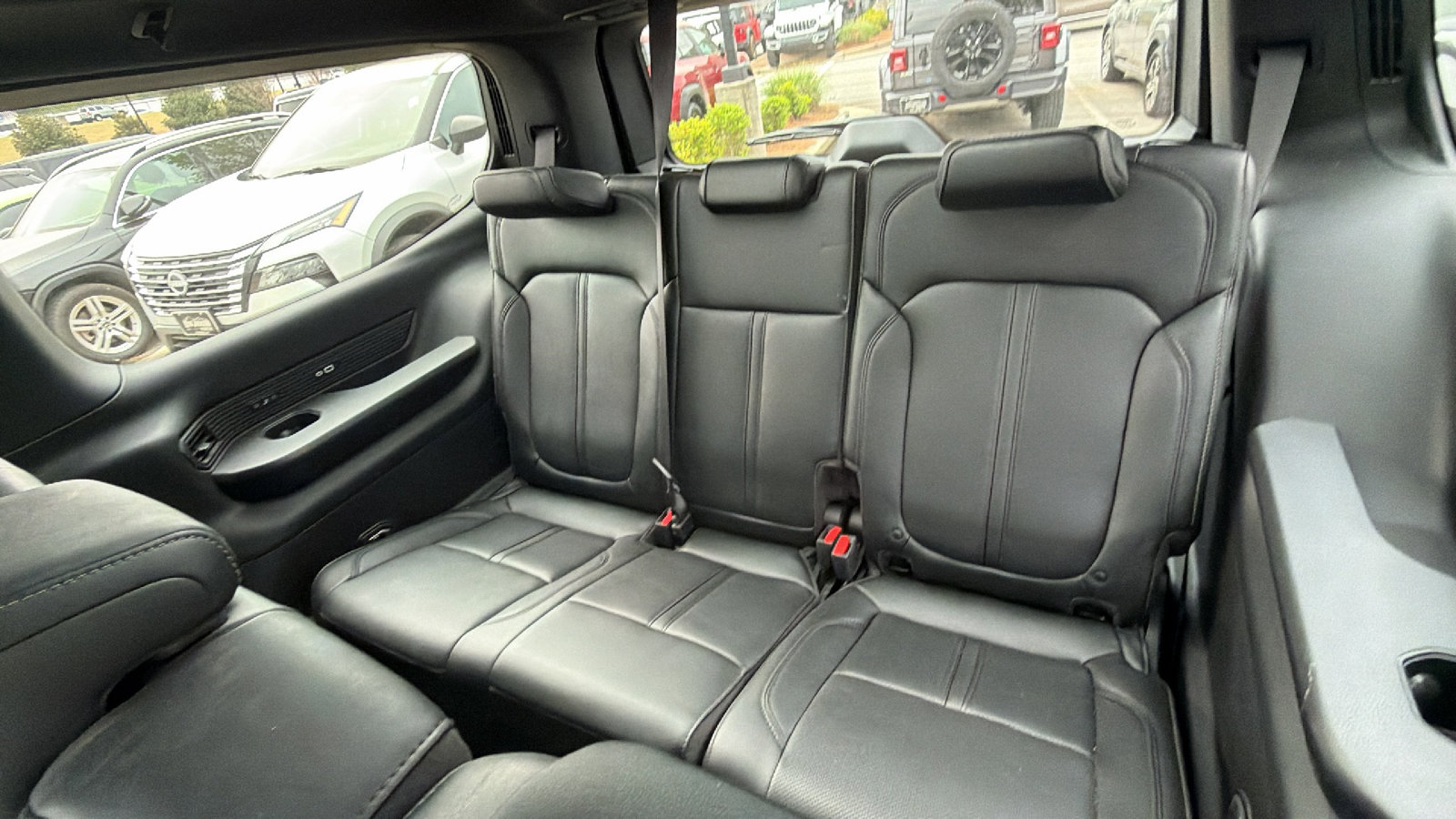 Used 2024 Jeep Wagoneer Series III w/ Premium Group I image 26