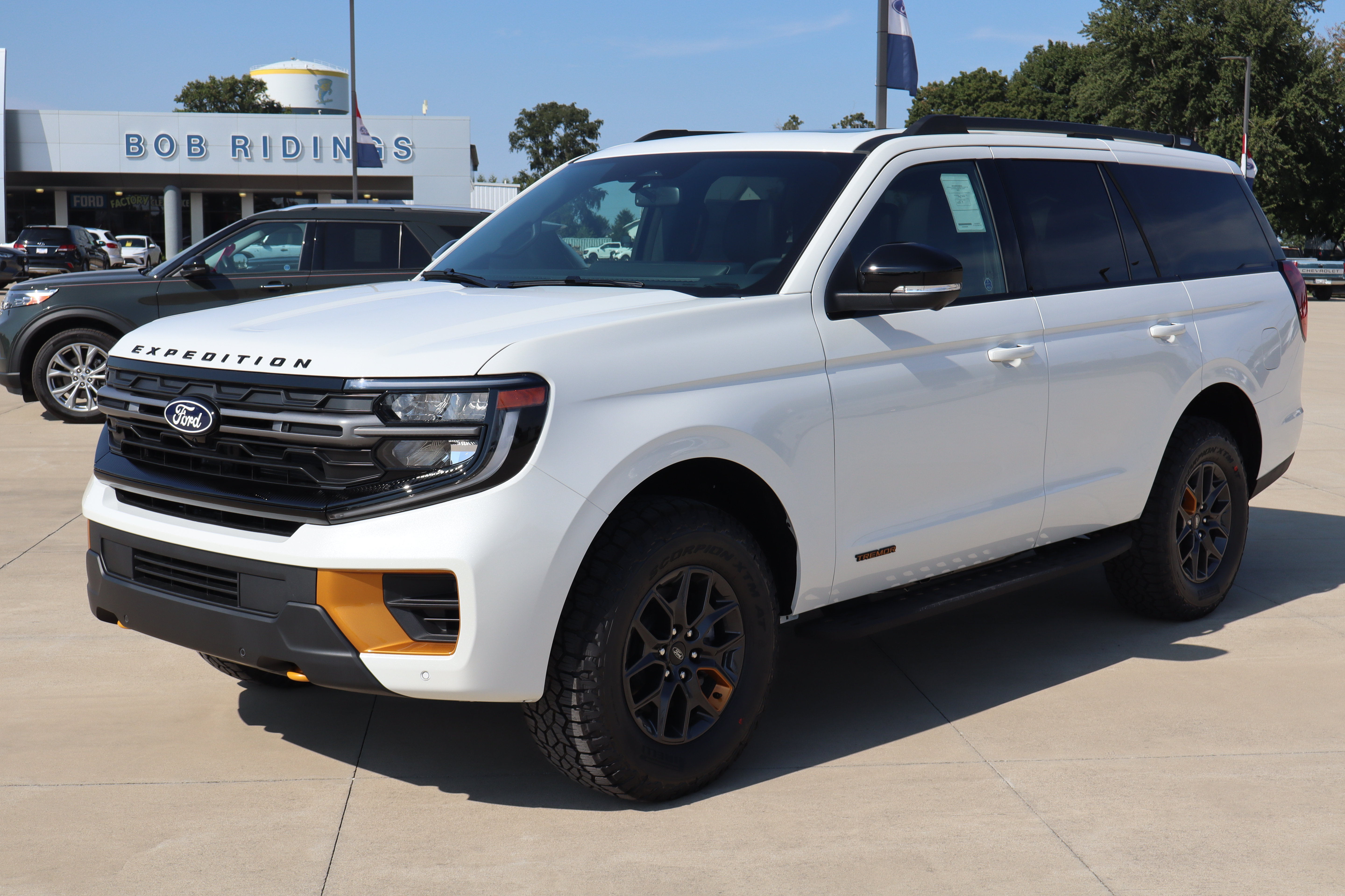 New 2027 Ford Expedition Tremor w/ Driver's Package AWD/4WD image 1
