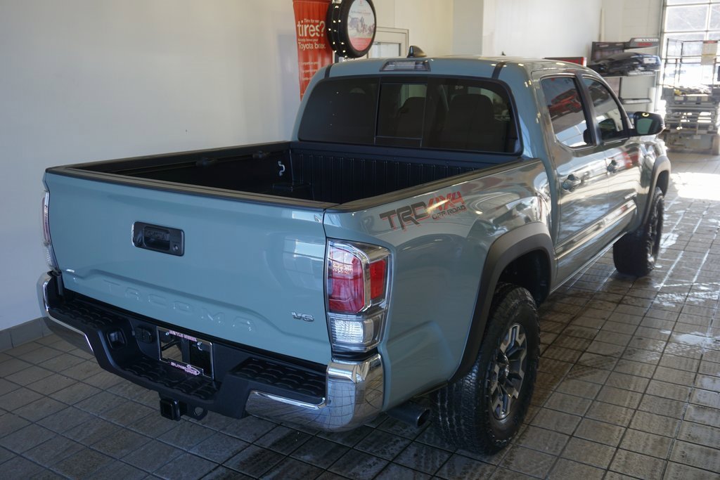 Used 2023 Toyota Tacoma TRD Off-Road image 13