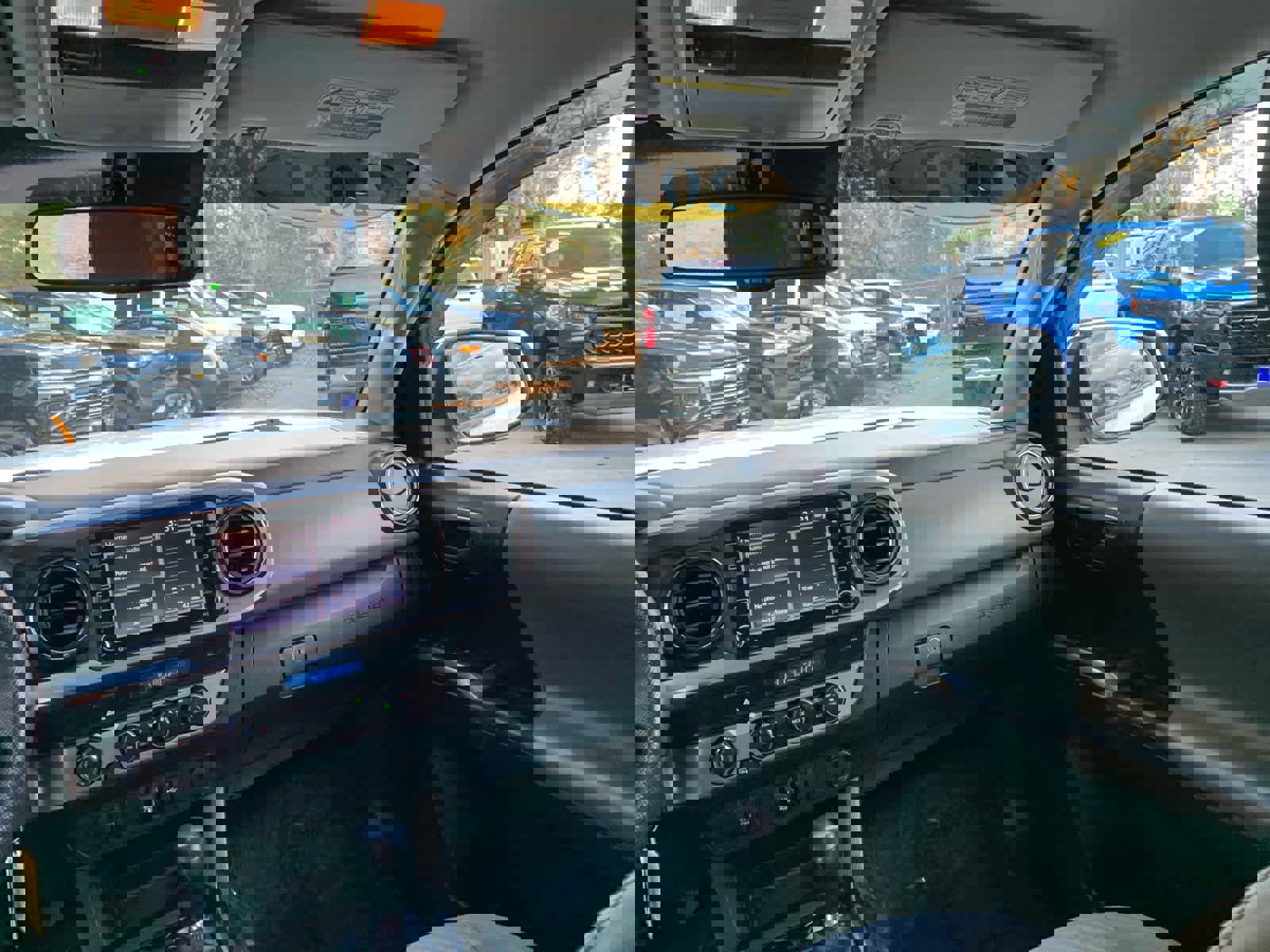 Used 2021 Toyota Tacoma SR5 image 38