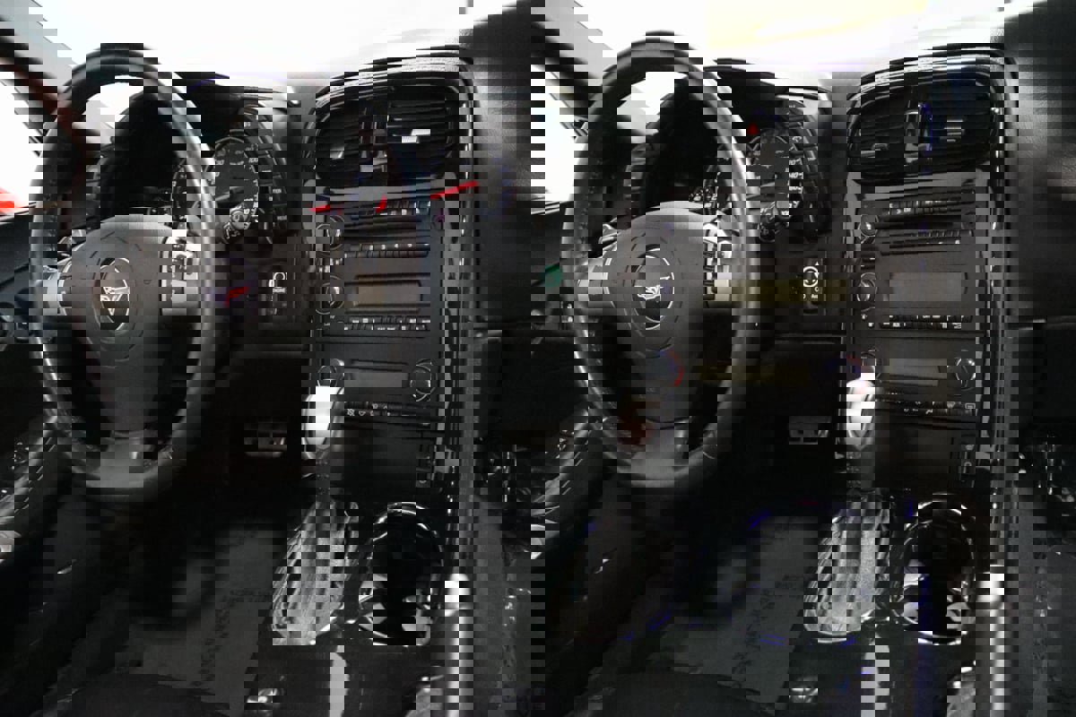 Used 2009 Chevrolet Corvette Convertible w/ Preferred Equipment Group image 60