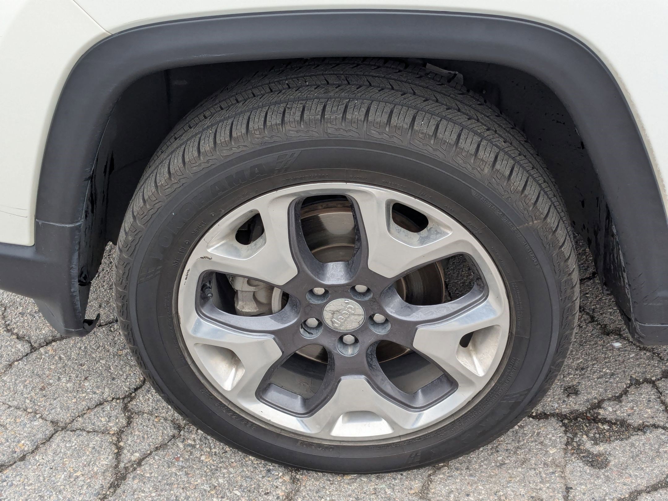 Used 2020 Jeep Compass Limited AWD/4WD image 13