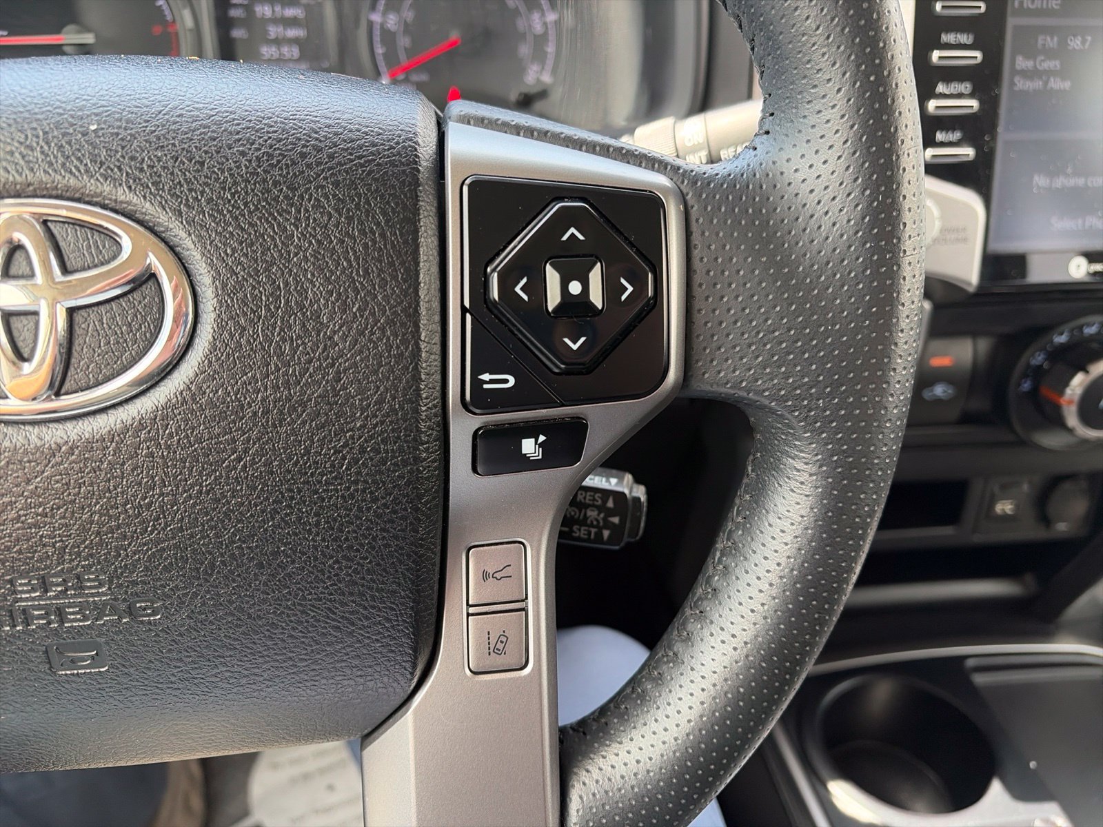 Used 2024 Toyota 4Runner SR5 RWD image 19