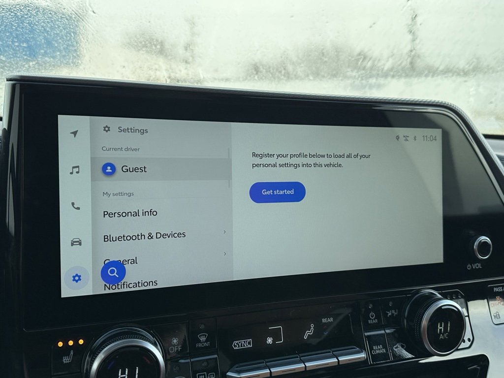 New 2026 Toyota Highlander Platinum image 32