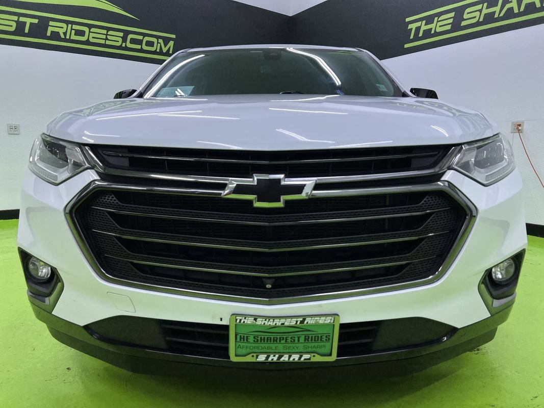Used 2020 Chevrolet Traverse Premier w/ Redline Edition FWD image 3