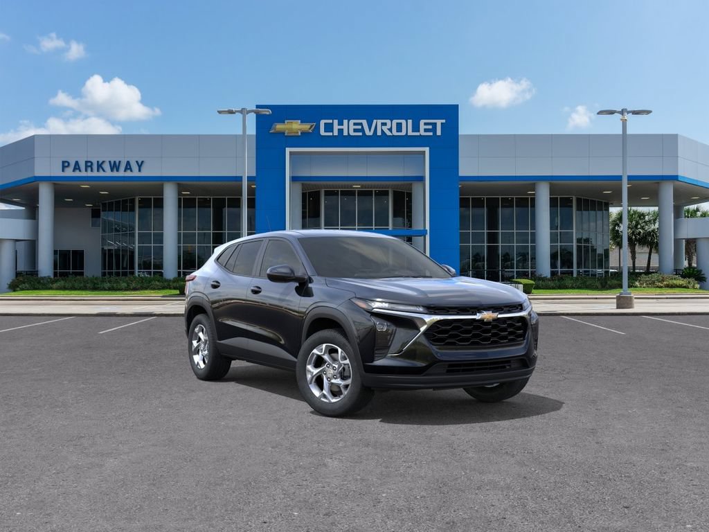 New 2026 Chevrolet Trax LS w/ LS Convenience Package FWD image 1