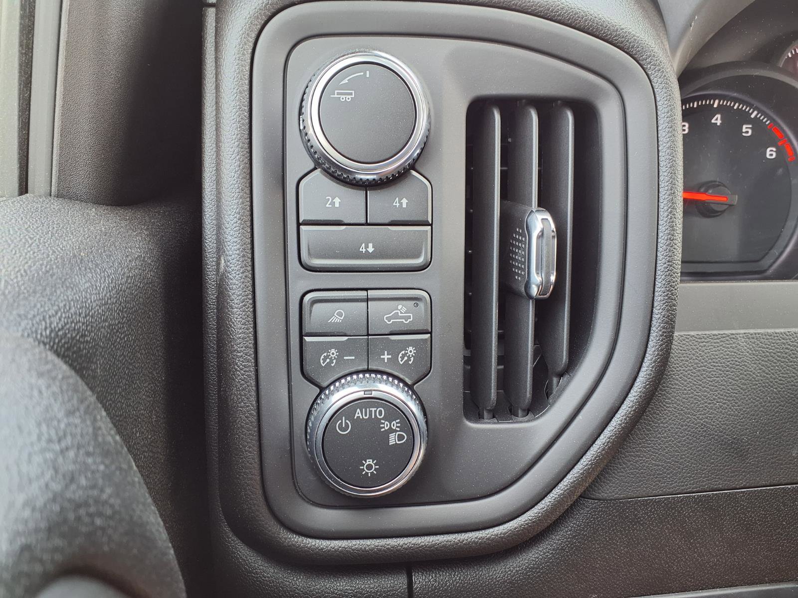 New 2026 GMC Sierra 3500 Pro w/ Convenience Package image 16