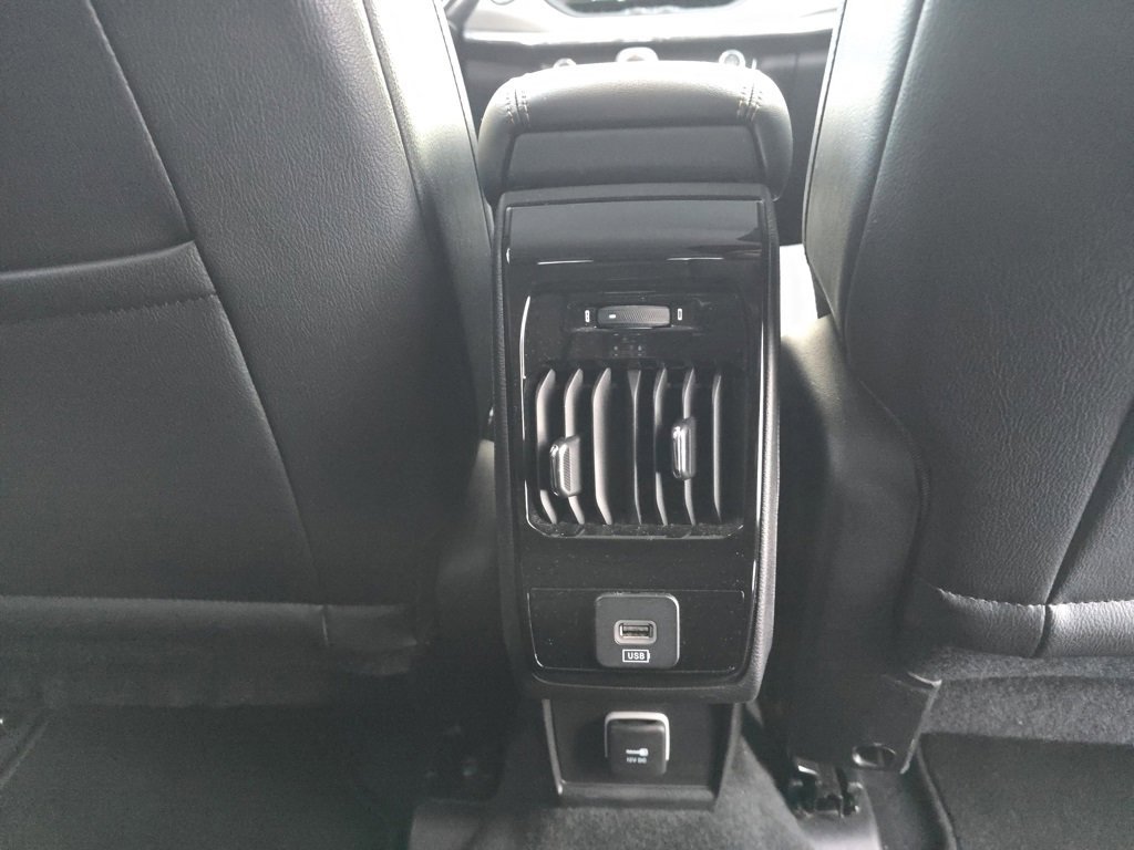 Used 2022 Jeep Compass Limited image 26