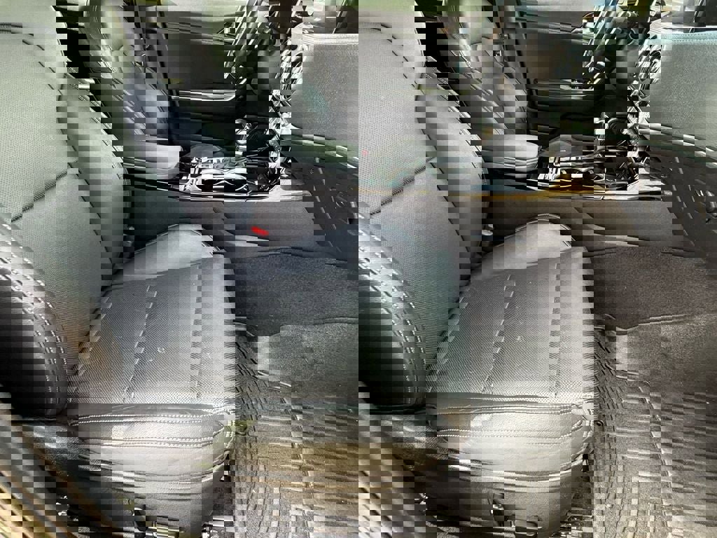 Used 2022 Kia Stinger GT-Line w/ Sun & Sound Package image 10