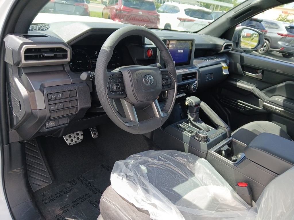 New 2025 Toyota Tacoma TRD Sport image 5
