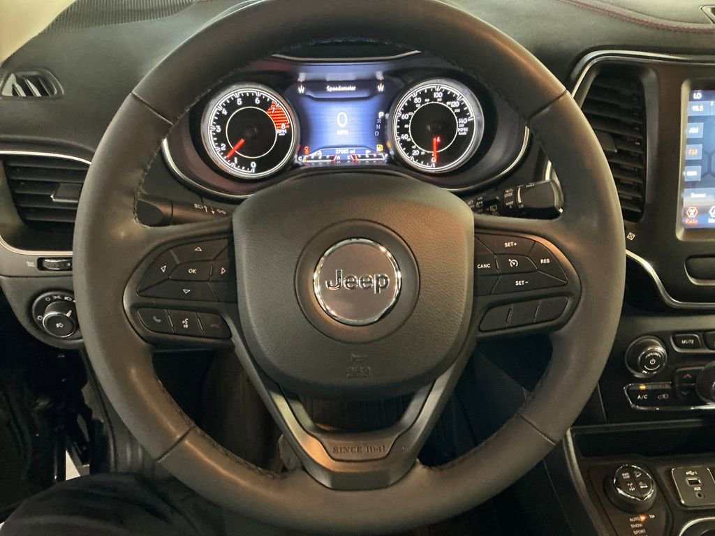 Certified 2022 Jeep Cherokee Trailhawk AWD/4WD image 20