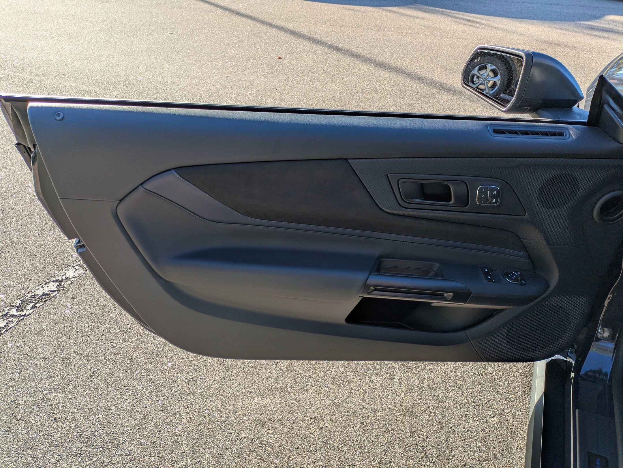 Certified 2024 Ford Mustang Dark Horse image 15