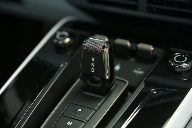 Used 2026 Porsche 911 Turbo S AWD/4WD image 32