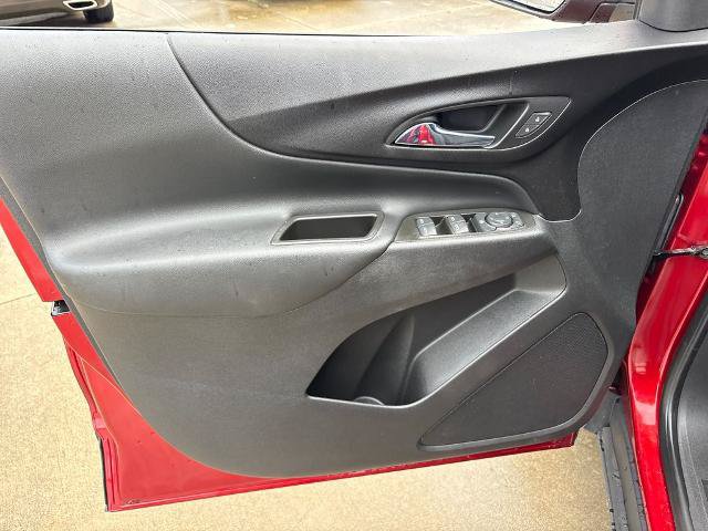 Used 2023 Chevrolet Equinox LT FWD image 15