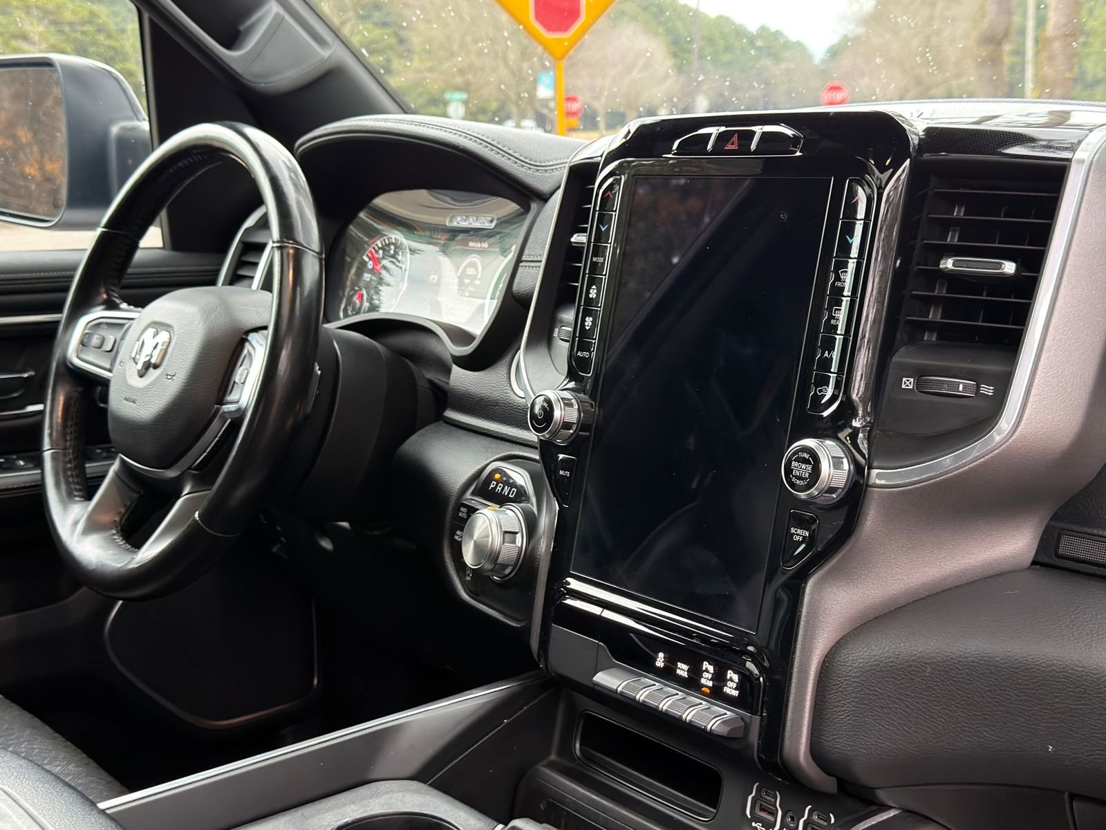 Used 2021 RAM 1500 Laramie image 17