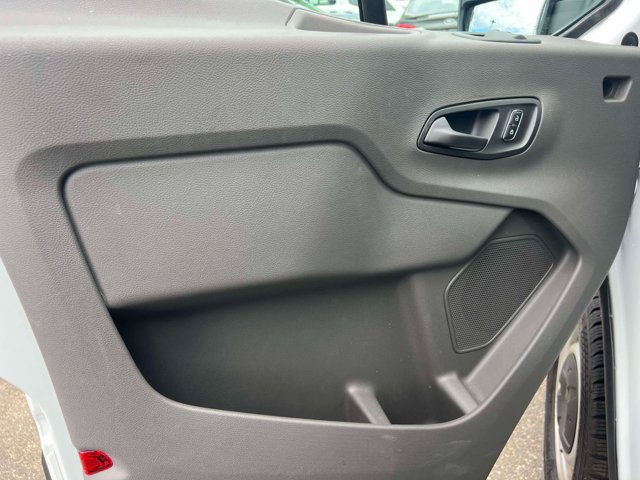 Used 2026 Ford Transit 250 148 Medium Roof RWD image 21
