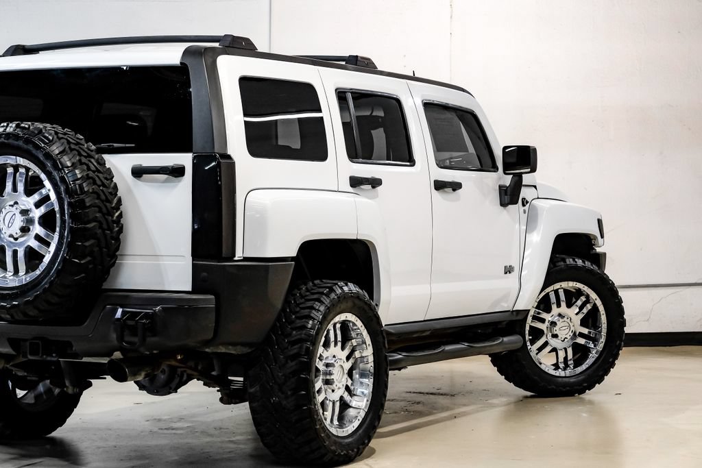 Used 2009 HUMMER H3 AWD/4WD image 15
