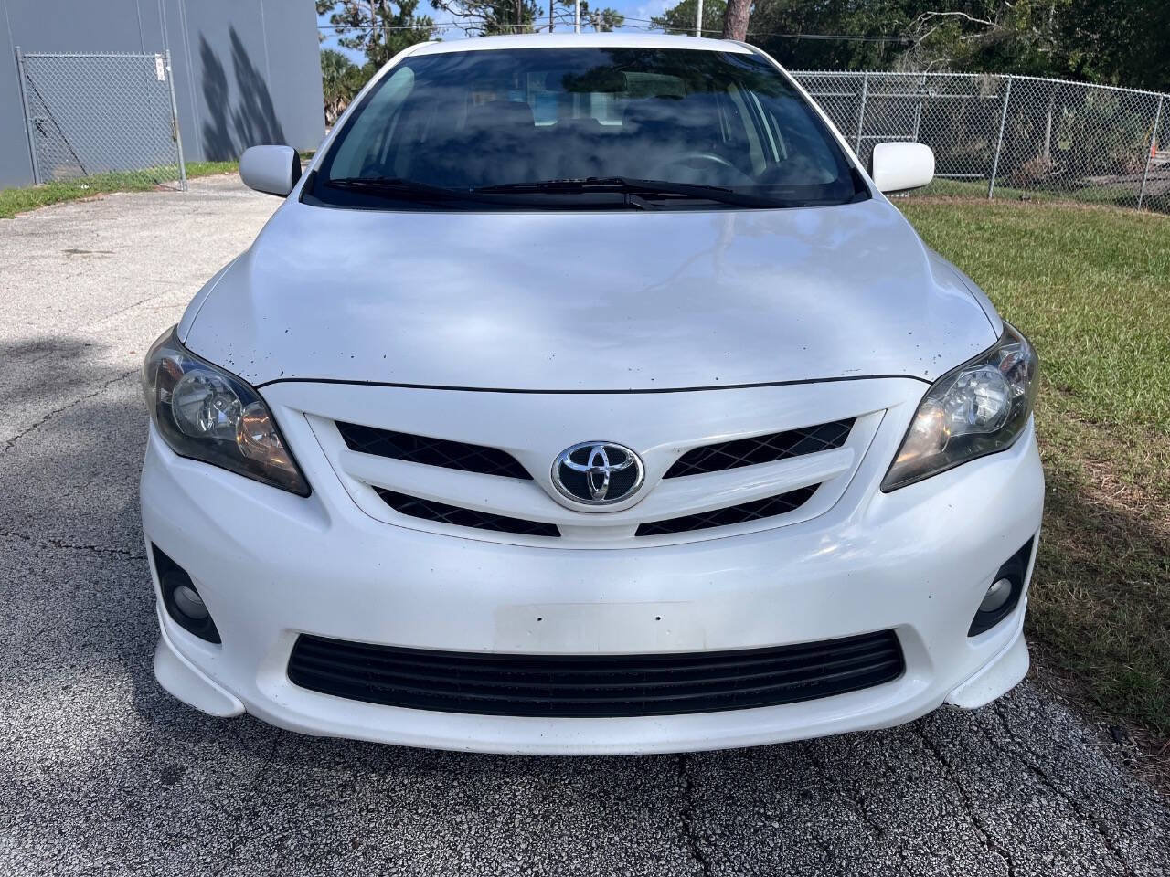 Used 2011 Toyota Corolla S w/ Preferred Accessory Pkg FWD image 13