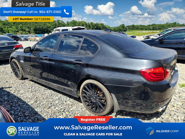 Used 2011 BMW 528i Sedan RWD image 3