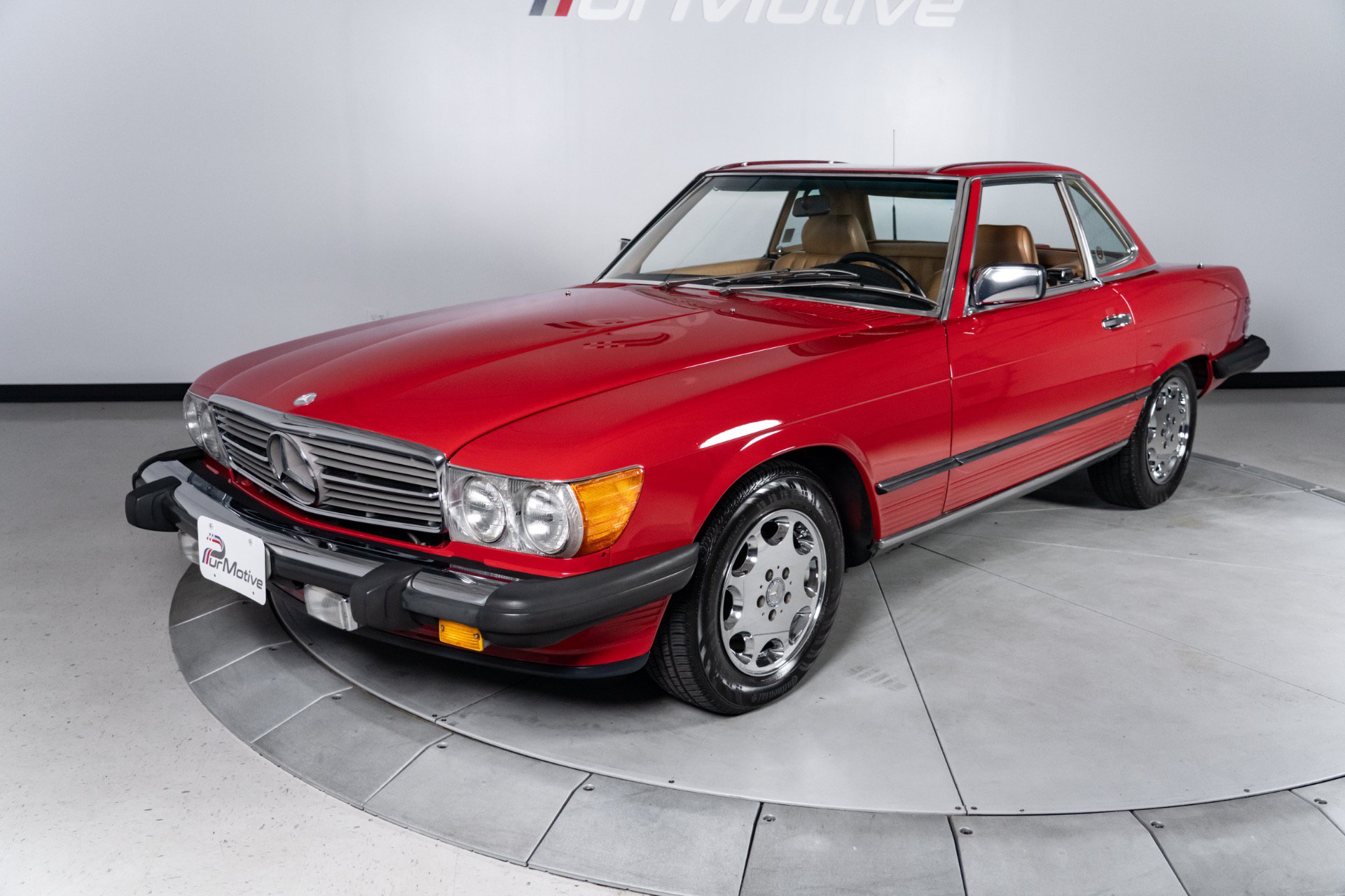 Used 1987 Mercedes-Benz 560 SL image 2