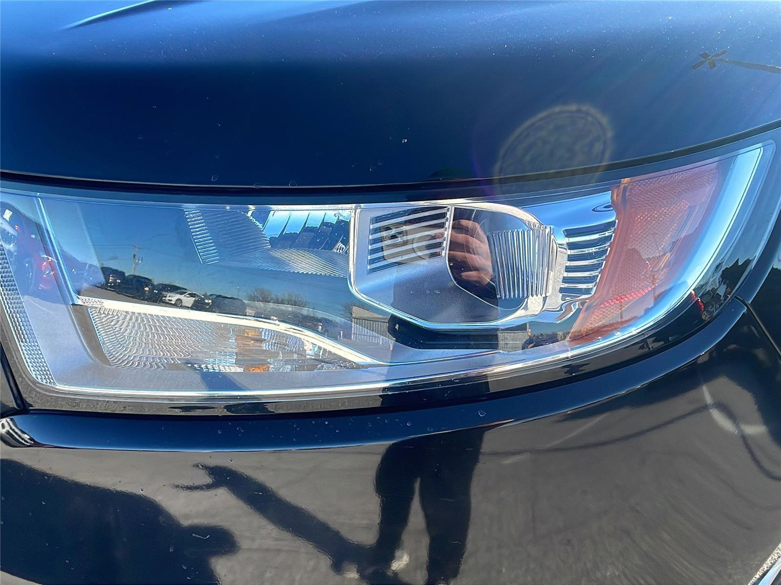 Used 2016 Ford Edge Titanium w/ Technology Package image 9