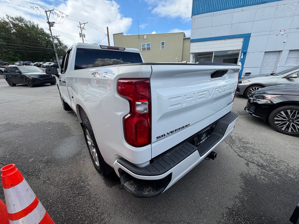 Used 2021 Chevrolet Silverado 1500 Custom AWD/4WD image 3