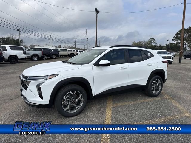 New 2026 Chevrolet Trax LT w/ Driver Confidence Package