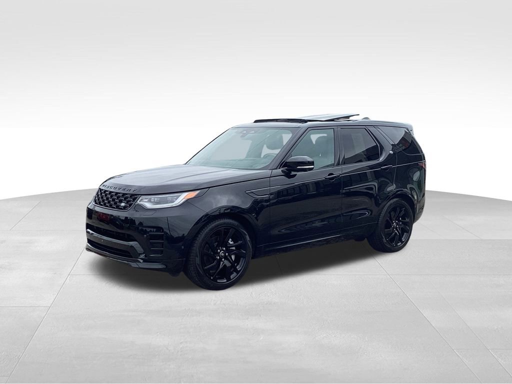 Used 2024 Land Rover Discovery Dynamic SE image 12