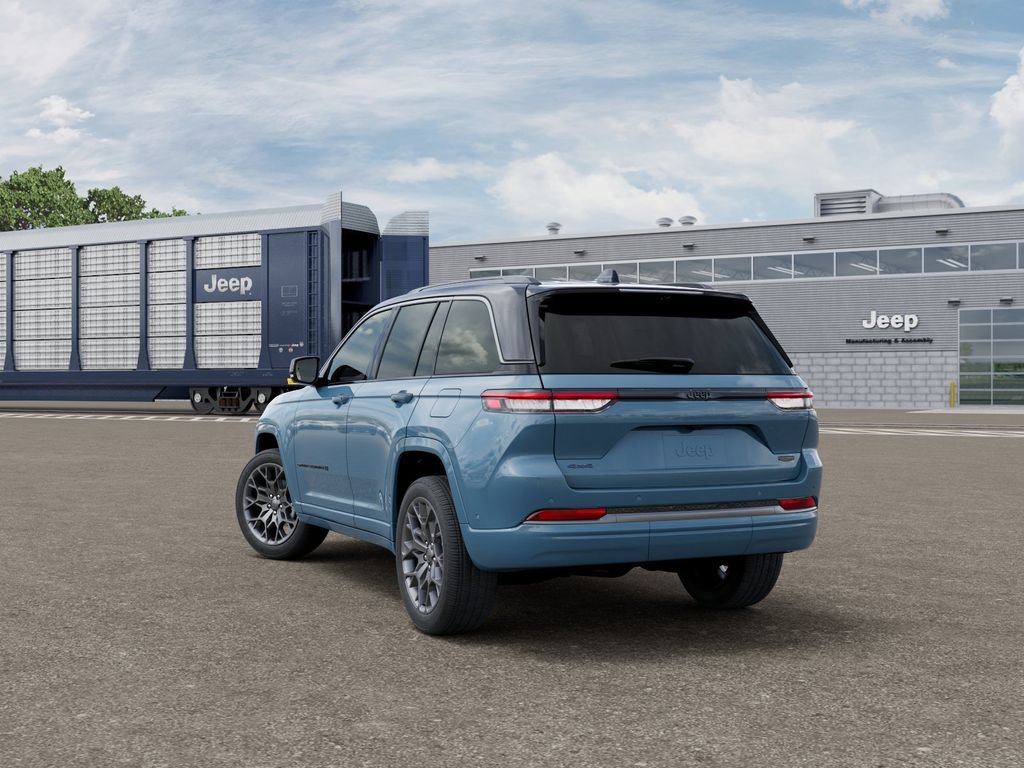 New 2026 Jeep Grand Cherokee Summit AWD/4WD image 3