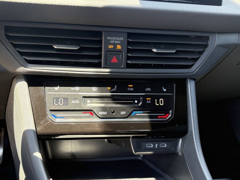 Used 2026 Volkswagen Jetta Sport FWD image 21