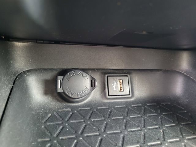 Used 2024 Toyota RAV4 LE image 17