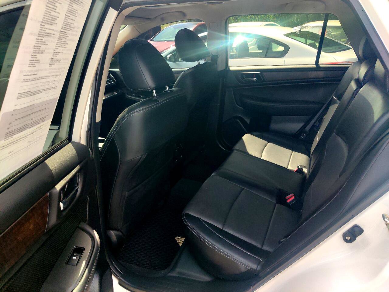 Used 2017 Subaru Outback 3.6R Limited image 14