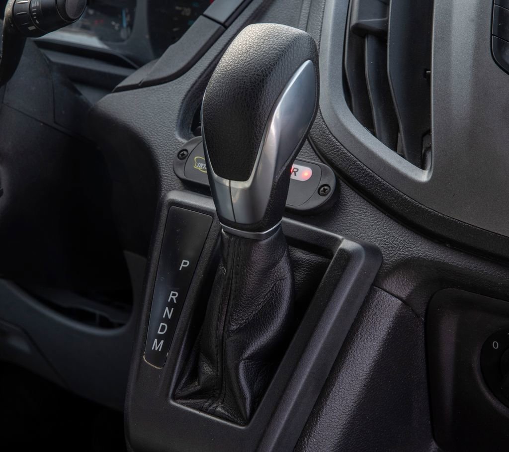 Used 2018 Ford Transit 150 XL image 22
