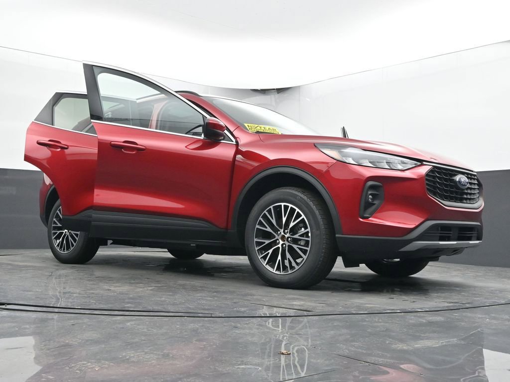 New 2026 Ford Escape SE FWD image 70