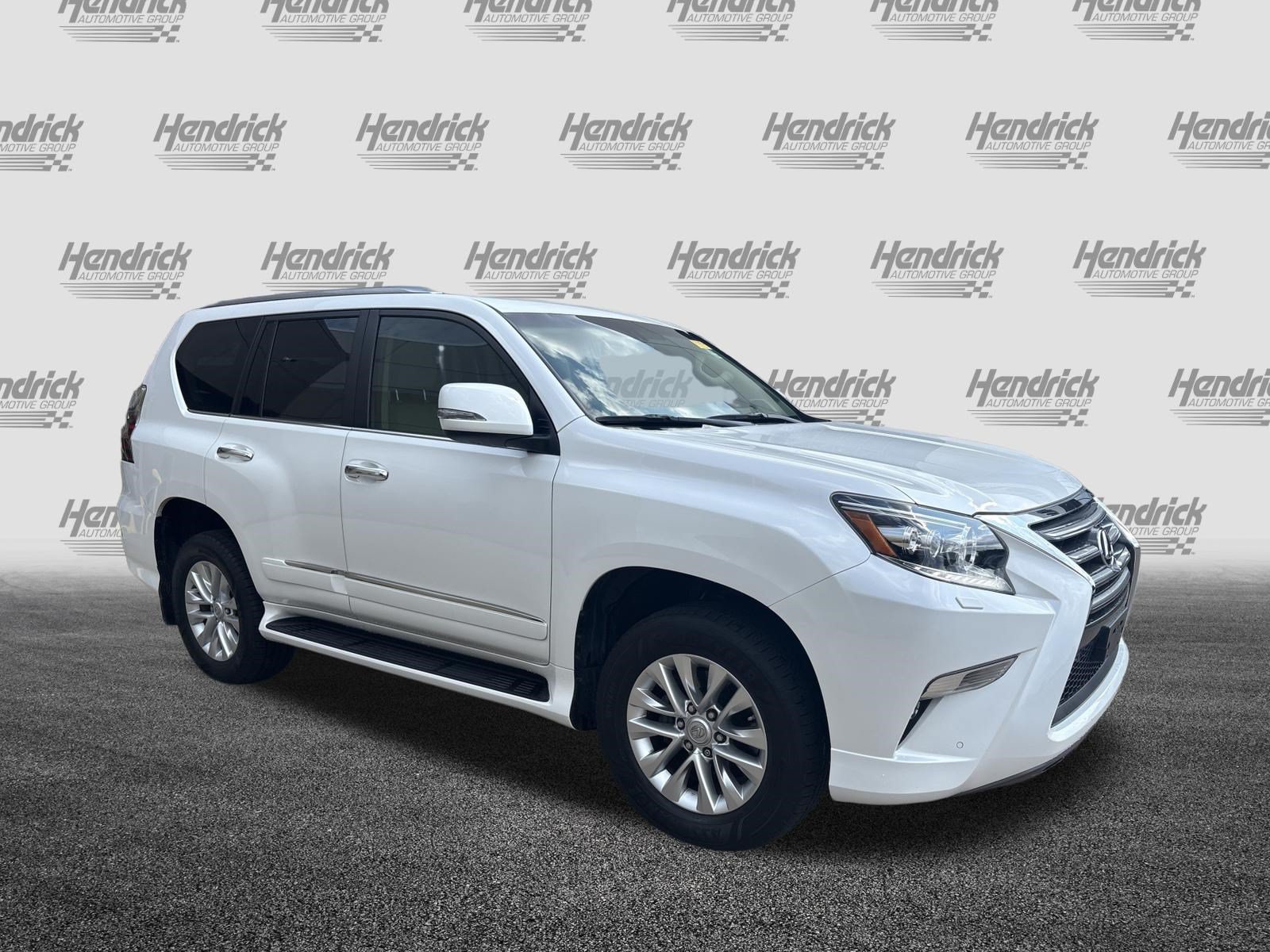 Used 2015 Lexus GX 460 w/ Premium Package AWD/4WD image 2