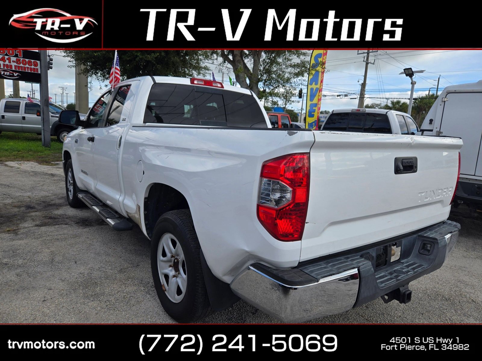 Used 2014 Toyota Tundra SR5 w/ SR5 Upgrade Package RWD image 4