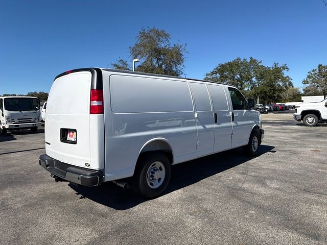 New 2025 Chevrolet Express 2500 Work Van 3D Extended Cargo Van w/ Driver Convenience Package RWD image 15